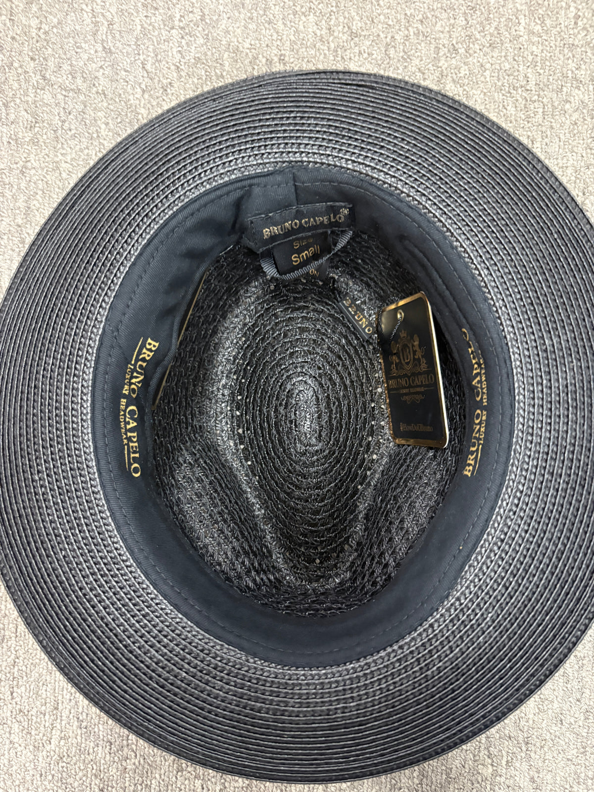 Bruno Capelo J-JU900 Fedora Black