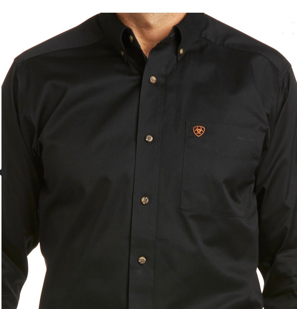 Ariat Solid Twill Fitted Shirt 10034229
